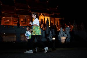 BIB: 4620
                            <button type="button" onclick="openModal(22280235)" class="btn btn-primary btn-sm float-right btn-popup" data-toggle="modal" data-target=".modal-high-quality">
                        <i class="fas fa-shopping-cart"></i> Add to Cart
                    </button>
                                            <button type="button" onclick="isThisMe(22280235, true)" class="btn btn-success btn-sm float-right btn-popup btn-isme hidden" data-toggle="tooltip" data-placement="bottom" title="นี่คือรูปของคุณใช่ไหม คลิกที่นี่เพื่อเอาเข้าอัลบั้ม">
                        <i class="fas fa-plus"></i> Add to album
                    </button>
                    <button type="button" onclick="isThisMe(22280235, false)" class="btn btn-warning btn-sm float-right btn-popup btn-isnotme hidden">
                        <i class="fas fa-ban"></i> Remove from album
                    </button>